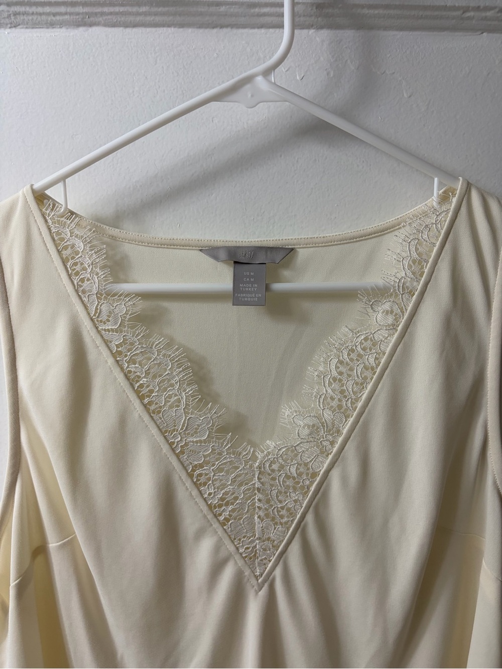 Lace Trim V-Neck Top - Picture 2 of 4